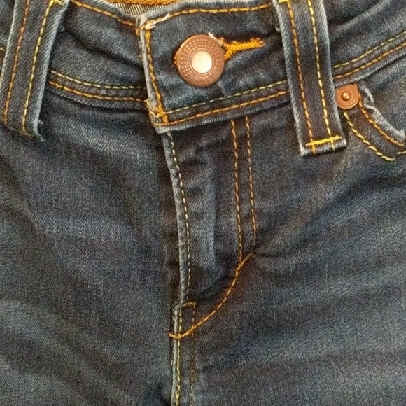 Late '00s Low Rise Levi's Skinny Jeans - Picture 4 of 4